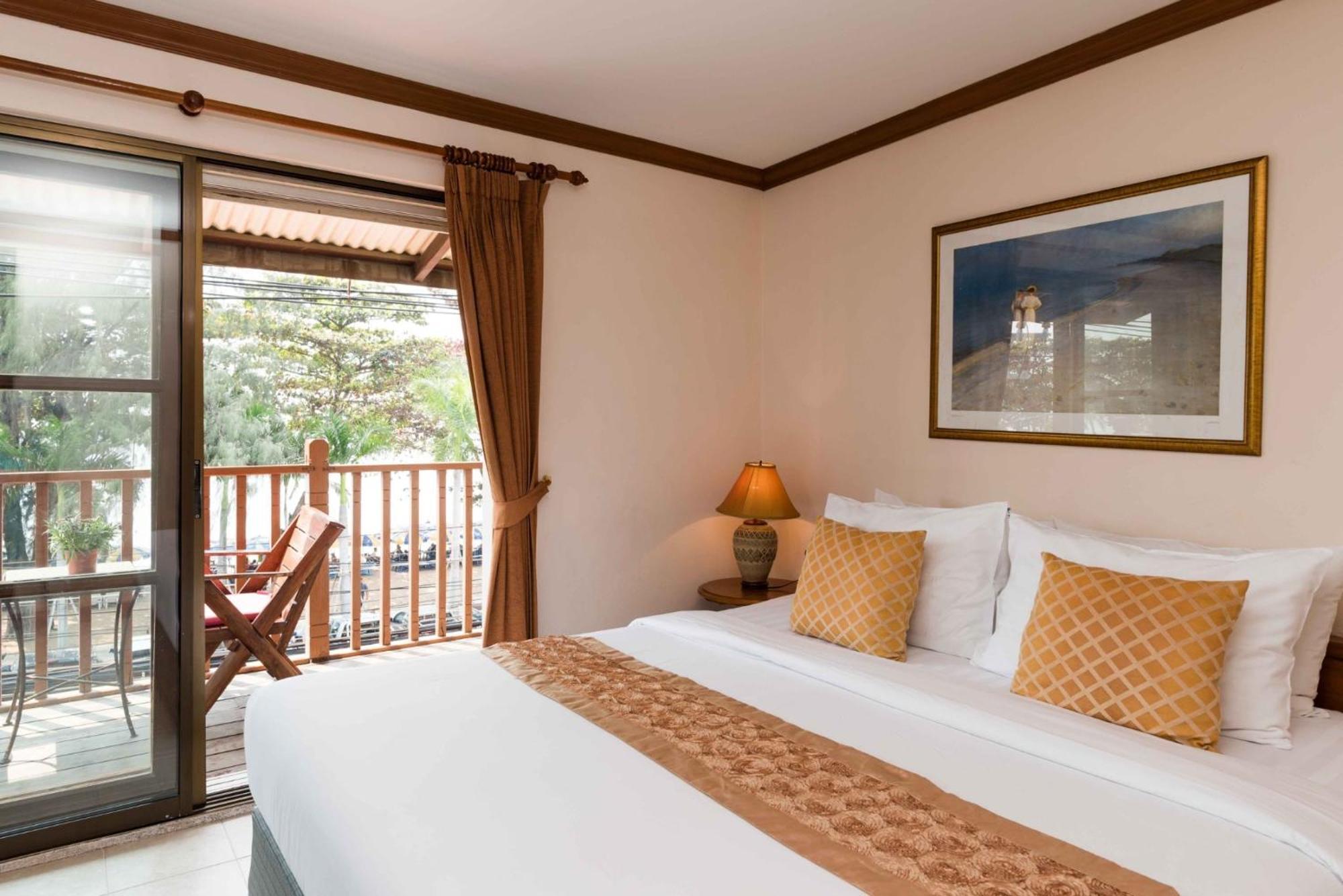 Jomtien Boathouse Hotel Pattaya Exterior photo