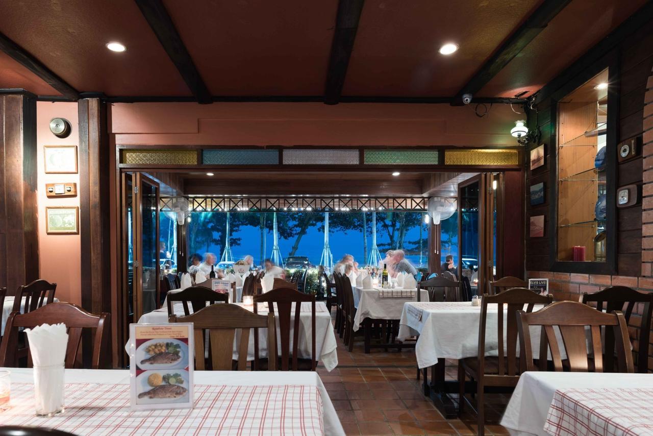 Jomtien Boathouse Hotel Pattaya Exterior photo
