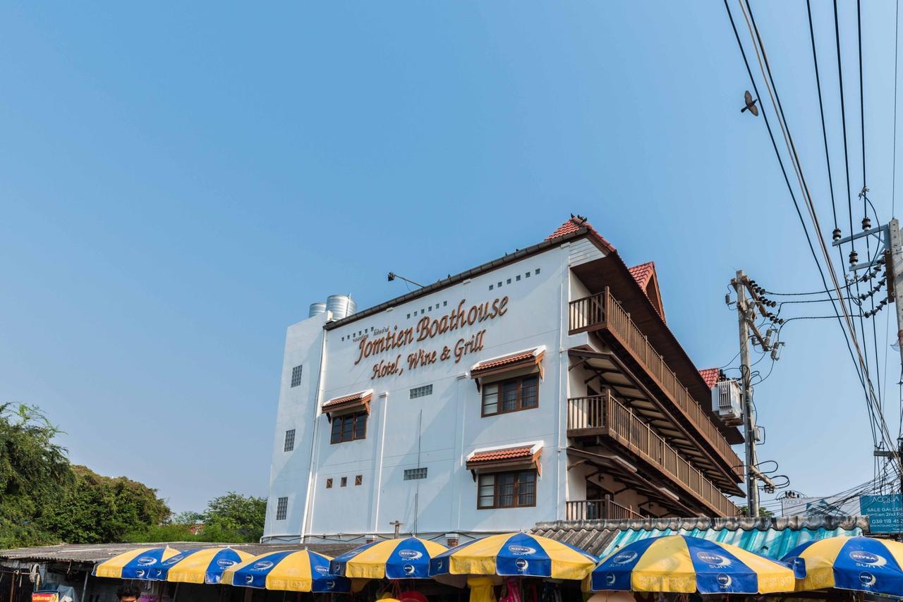Jomtien Boathouse Hotel Pattaya Exterior photo